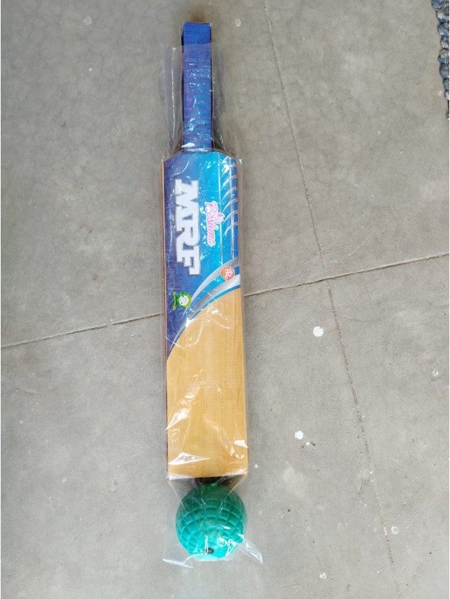 CRICKET BAT & BALL